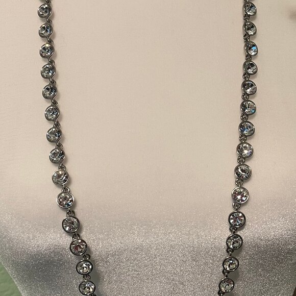 Givenchy Brilliant Chain Link Crystal Necklace By Givenchy - Picture 1 of 15